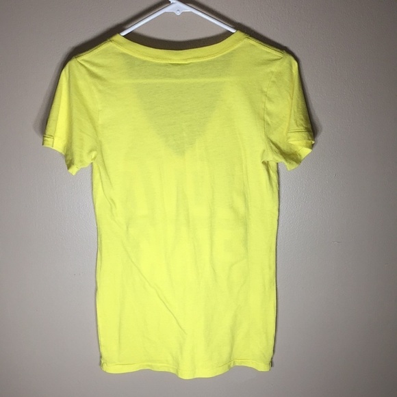 Pink Victoria’s Secret T-shirt size small yellow PINK VS SHIRT v-neck light​​ - Picture 6 of 6